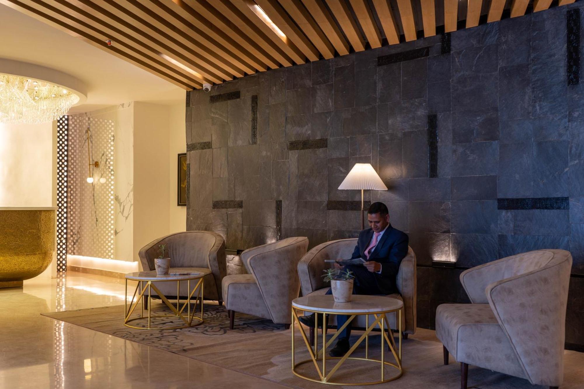 קטמנדו Square Hotel מראה חיצוני תמונה